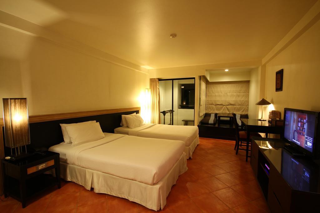 Patong Avantika Boutique Hotel מראה חיצוני תמונה